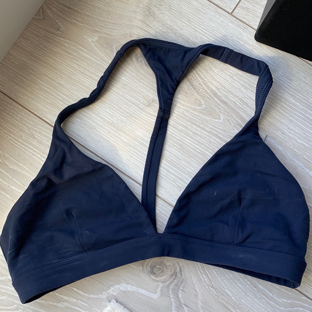 Athleta Yin Bra Size M